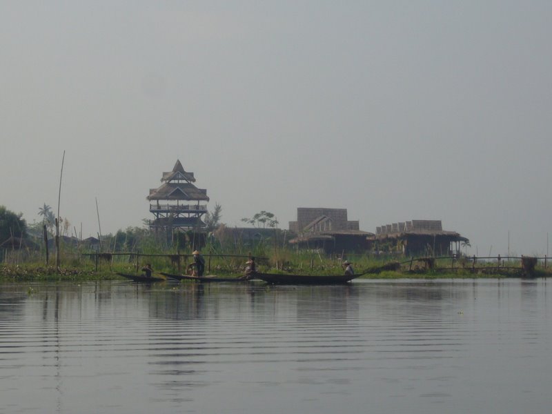 Travel - Myanmar - Inle Lake - First Boat Trip - Canals and floating villages